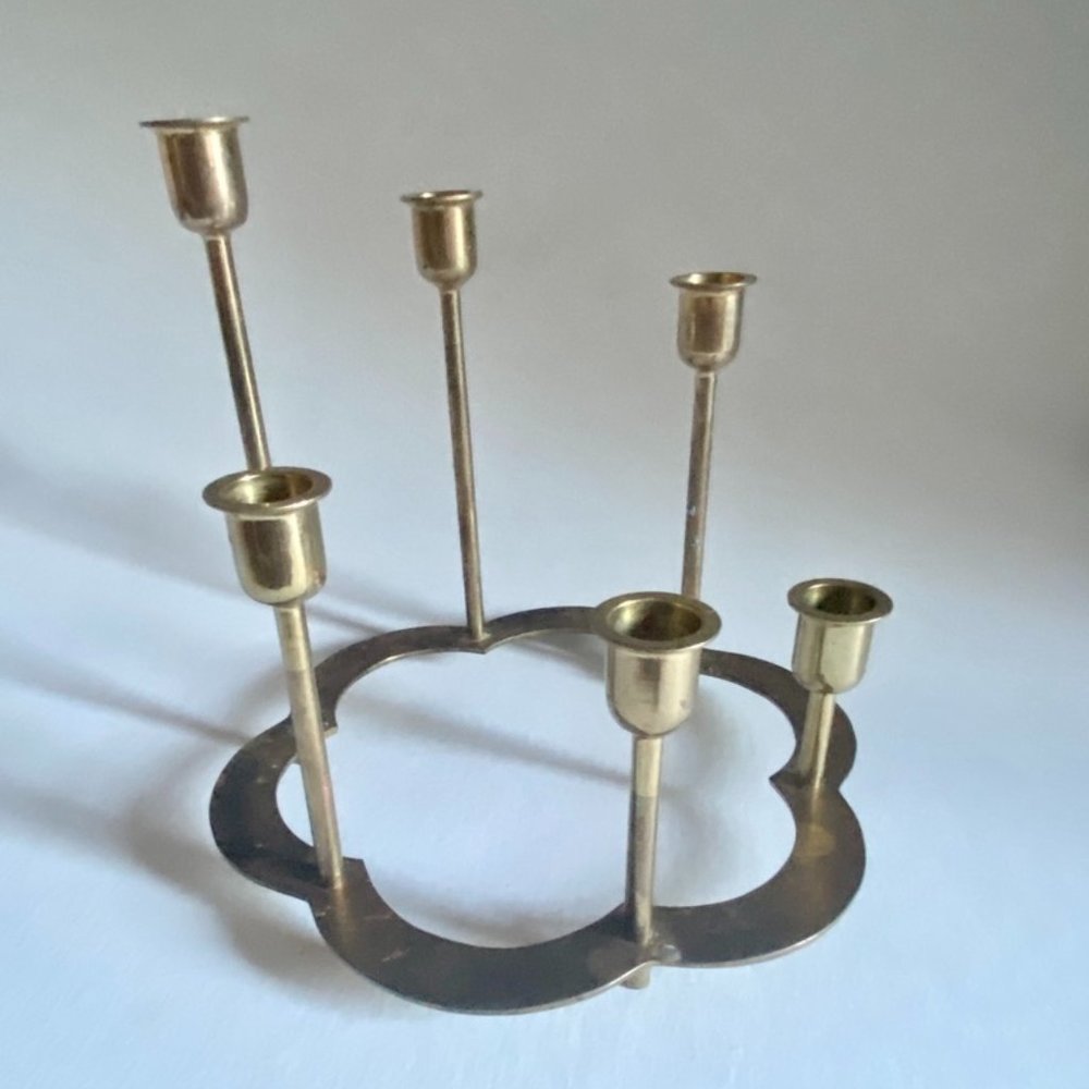 Large Vintage Brass Tabletop Candelabra Candlestick Holder | Holds 6 Candles - Picture 1 of 8